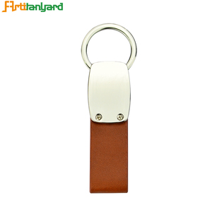 Moda Em Branco Simples de Metal E Couro Genuíno Cavalo de Couro Suporte Chave Do Carro Anel Chave Chaveiro Personalizado Diy Personalizado