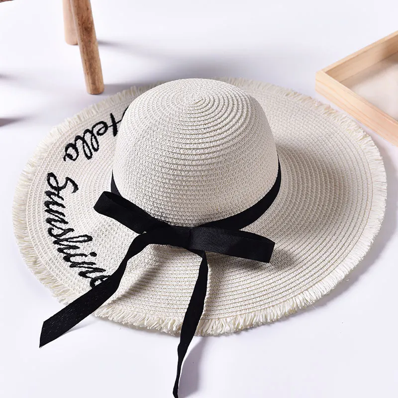 نمط جديد الكبار النساء الفتيات تطريز أنيق قبعة الشمس الأشعة فوق البنفسجية حماية كبيرة القوس الصيف قبعة قش للشاطئ