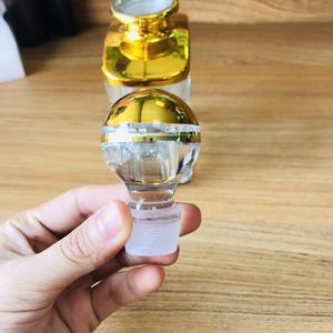 2021ホットセールアラビアアターボトルディスプレイゴールデンデカンターボトルガラス香水用oudh - Product Image 5