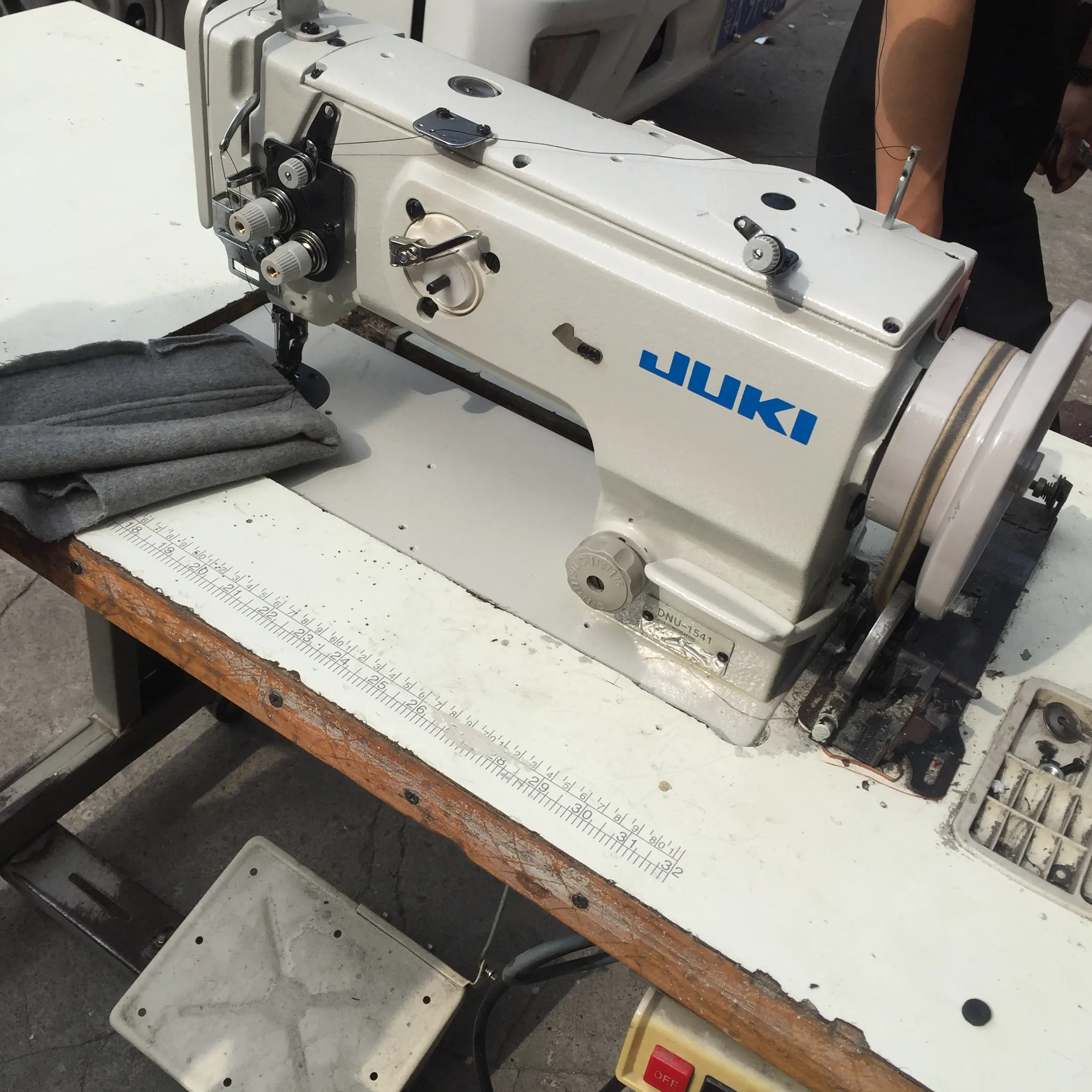 Venda da da fábrica usado japão juki-DNU-1541 couro de costura industrial, máquina de material grosso