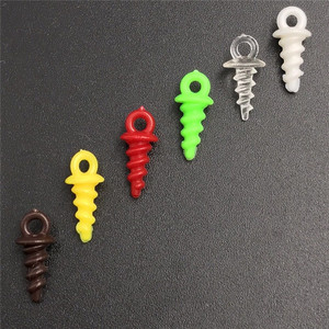 Sazan balıkçılık aksesuarları <span class=keywords><strong>pop</strong></span> up mandal plastik yem vidalar saç kuleleri bomlu end mücadele