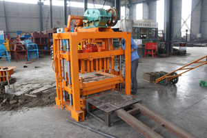 QT40-2 manuelle zement beton block die maschine in gambia