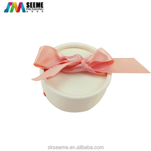 OEM 圆形纸板睫毛盒包装与丝绸丝带 3D 貂皮睫毛包装