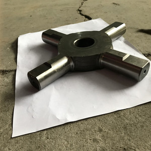 CG956E Wheel Loader Differential Spare <strong>Parts</strong> Cross Shaft 06F1502 - Product Image 2