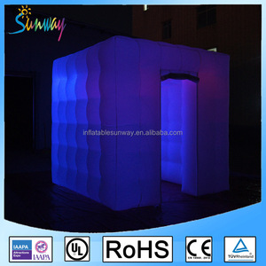 ポータブルインフレータブル<span class=keywords><strong>LED</strong></span>フォトブースエンクロージャー結婚式とクラブテント & バルーンモデル、ブロワーアクセサリー付きブローアップナイトクラブ