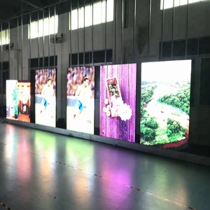 フロントオープニングメンテナンスフレンドリーP4屋外広告<span class=keywords><strong>LED</strong></span>ディスプレイスクリーン折りたたみ可能なデザイン競争力のある価格