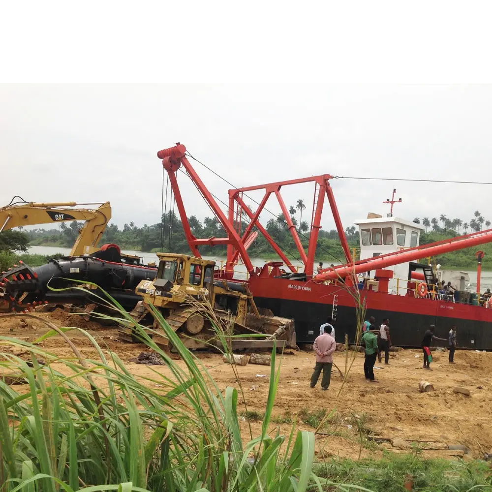 Barcaza draga de succión de agua de China de 2000m3 a la venta