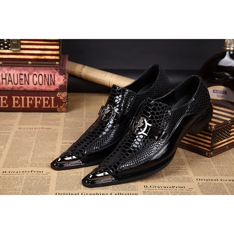 NA011-zapatos de fiesta de graduación para hombre, calzado de cuero hecho a mano, zapatos planos de cuero con punta estrecha de Metal, para boda