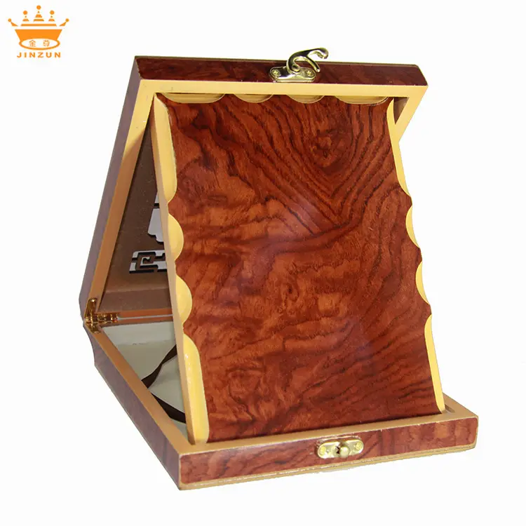 Venda quente faça seu próprio estilo caixa de madeira escudo