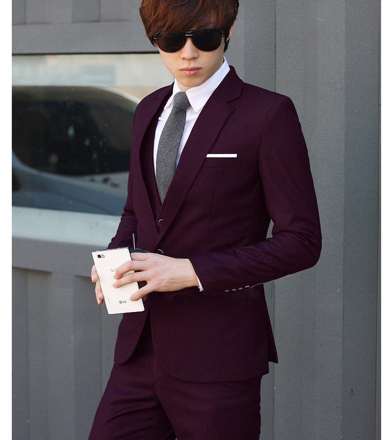wine red