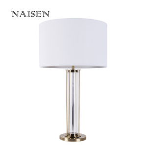 ผ้าลินินสีขาวอะคริลิ Minimalis 120V โคมไฟตั้งโต๊ะ Art Deco Light