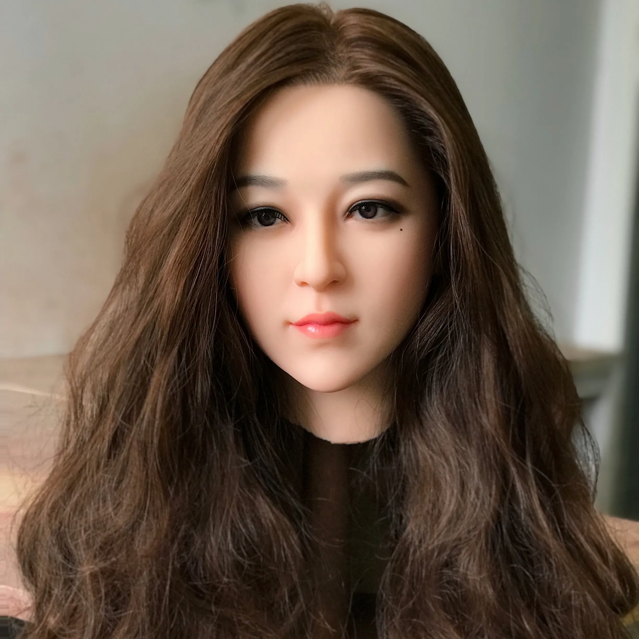 현실적인 조각 실물 크기 수제 공예 생생한 아시아 예쁜 소녀 여성 장난감 동상 실리콘 왁스 아름다움 그림 판매