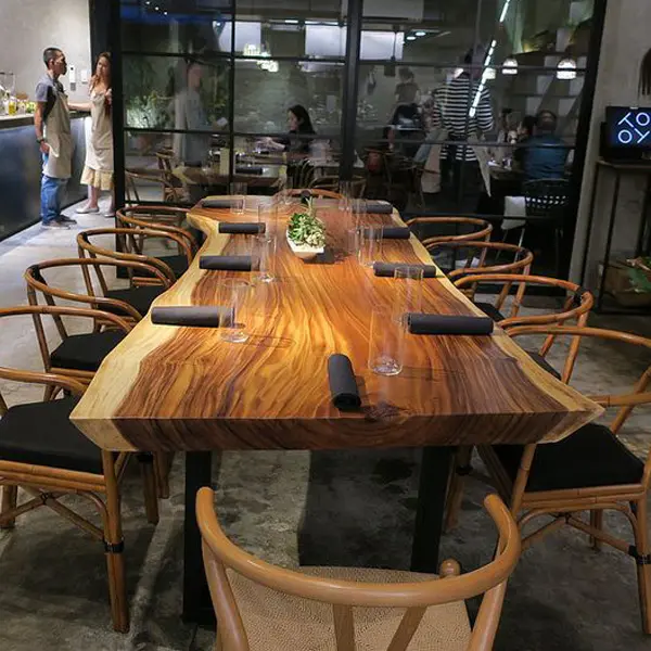 Ideal mehr design restaurant esszimmer platz nussbaum holz slab live rand tisch top