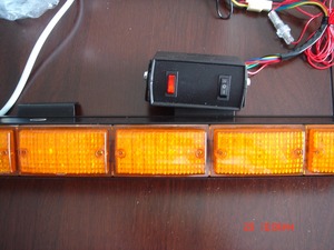 UnionTech TBD-4702发光二极管频闪灯条警示灯 - Product Image 4
