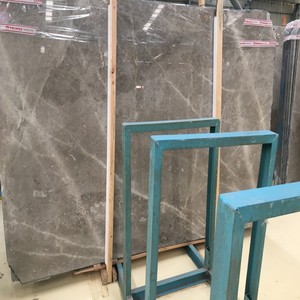 スラブタイル階段トレッドとライザー用天然石曇り灰マーモサンダーアイスシルバーライトグレー大理石 - Product Image 1