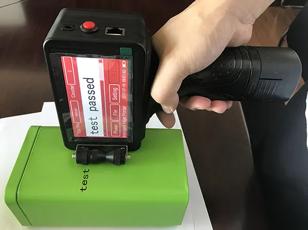 Dukungan Data Variabel Dot Peen Menandai Mesin Handheld Inkjet Cap Tahan Layar Sentuh Tangan Jet Printer dengan Harga Pabrik