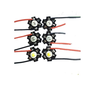 <span class=keywords><strong>3V</strong></span> - 3.6v ירוק צבע 3 w מתח גבוה <span class=keywords><strong>LED</strong></span> שבב עם גוף קירור 505NM 520-530NM 560NM