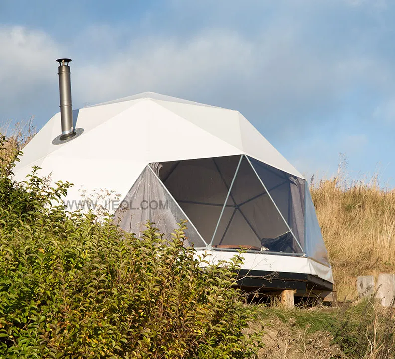 Tenda a cupola insonorizzata geodetica con rivestimento in pvc per glamping all'aperto