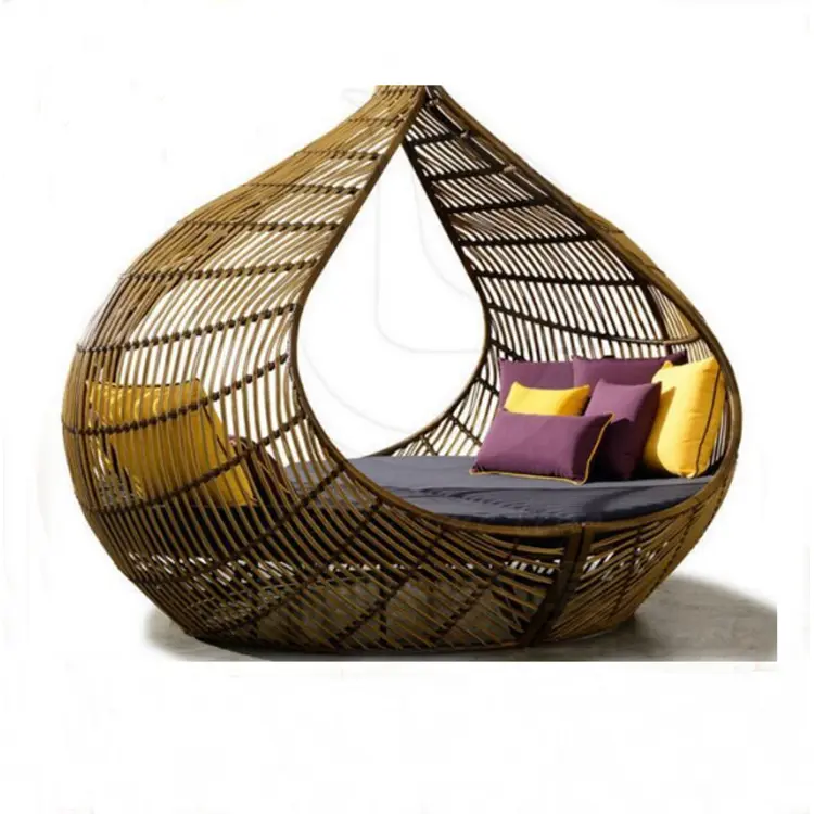 Neueste design daybed mit baldachin rattan sofa bett garten terrasse möbel