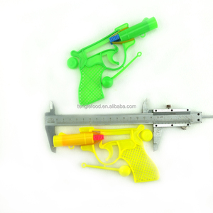 Bag Packing Mini Cartoon Plastic <strong>Gun</strong> Toy with Round Pill <strong>Shaped</strong> <strong>Candy</strong> Beads