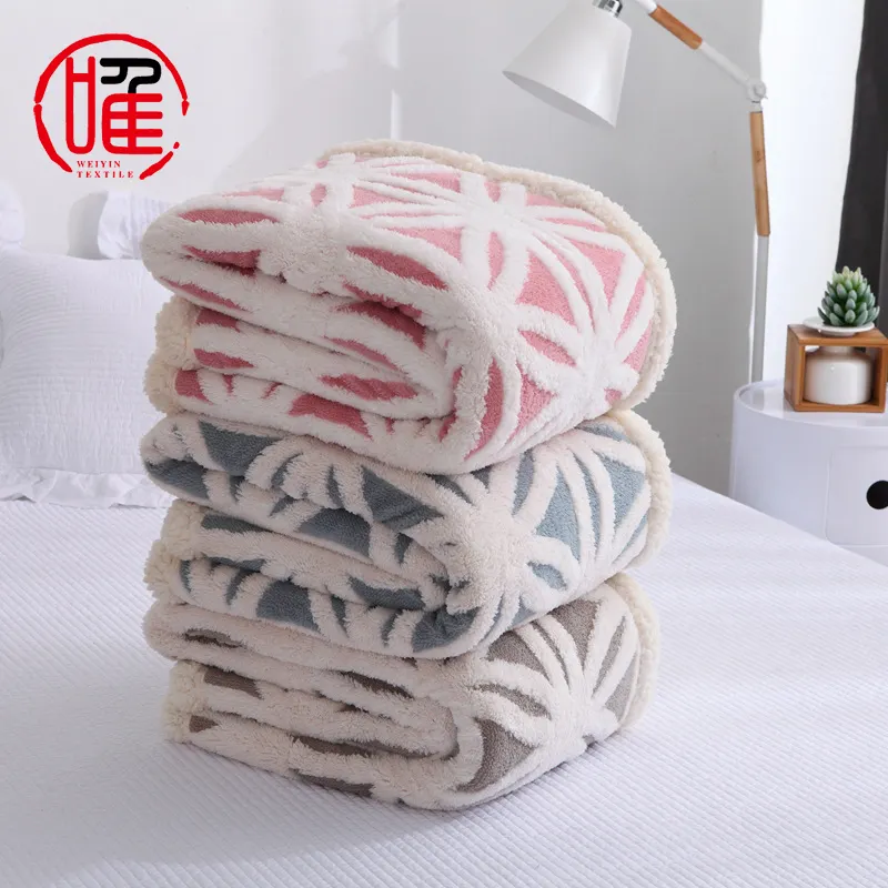 Factory Direct Sales Customable Logo High Quality Microfiber Fabric Jacquard Sherpa Blanket For Bedding