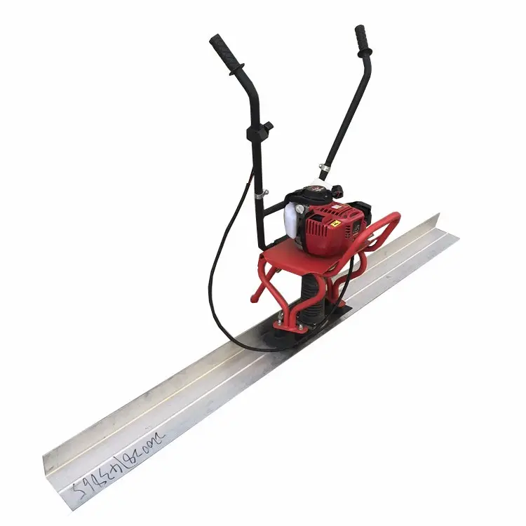 Vibrating ruler using on concrete floor for vibrated concrete