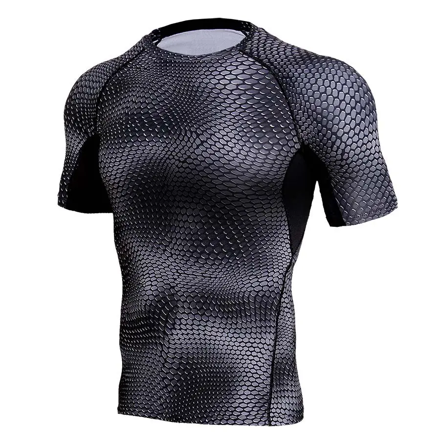 Uomo palestra close-montaggio di sport elastico traspirante manica corta t shirt