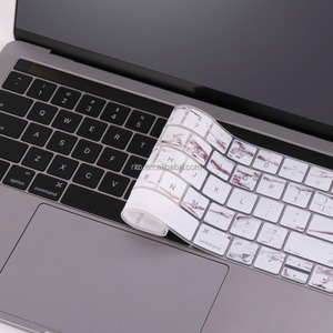 适用于Mac book Pro Touch Bar的硅胶键盘盖，适用于Macbook Pro的大理石键盘盖 - Product Image 3