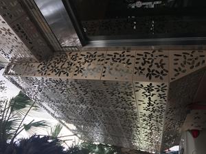 2021 nuovo stile esterno rivestimento della parete pannelli per edificio commerciale Perforato Pannello In Alluminio Con il Modello di Copertura Della Parete