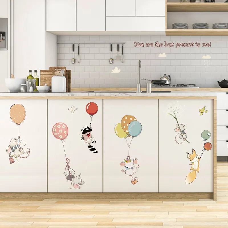 YIYAO Dessin Animé personnage personnalisé escalier autocollants muraux autocollants décoratifs en vinyle avec ballon pour enfants chambre