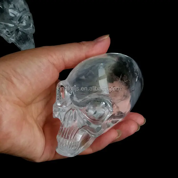 Natuurlijke bergkristallen alien schedel hand gesneden voor groothandel