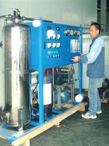 Nhà Máy Xử Lý Nước Biển RO Nhà Máy Xử Lý Nước Muối Máy Di Động Hệ Thống Khử Muối Nước Biển Năng Lượng Mặt Trời - Product Image 6