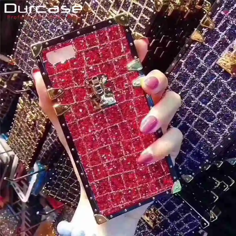Capa de celular para celular com diamante e pérola, capa de metal com glitter para iPhone 15 e PC, marca famosa de luxo