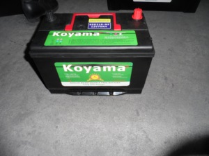 汽车启动电池70Ah 12V <span class=keywords><strong>MF</strong></span>蓄电池