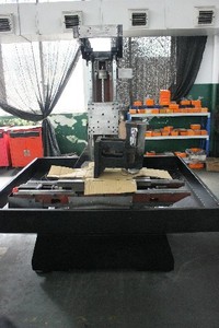 Ucuz satış makinesi CNC çin freze makinesi merkezi DK650A 4th eksenli döner masa ile otomatik takım değişimi - Product Image 5