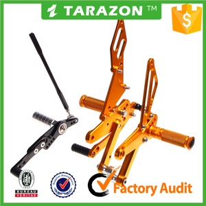 用于雅马哈 <span class=keywords><strong>yzf</strong></span> <span class=keywords><strong>r1</strong></span> 的 CNC 机加工铝摩托车街道自行车后备套