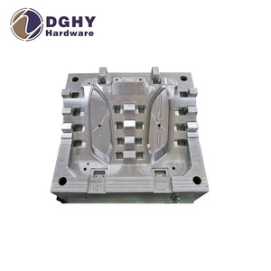 汽车零件模具的 Oem 大灯塑料注塑模具制造 - Product Image 6