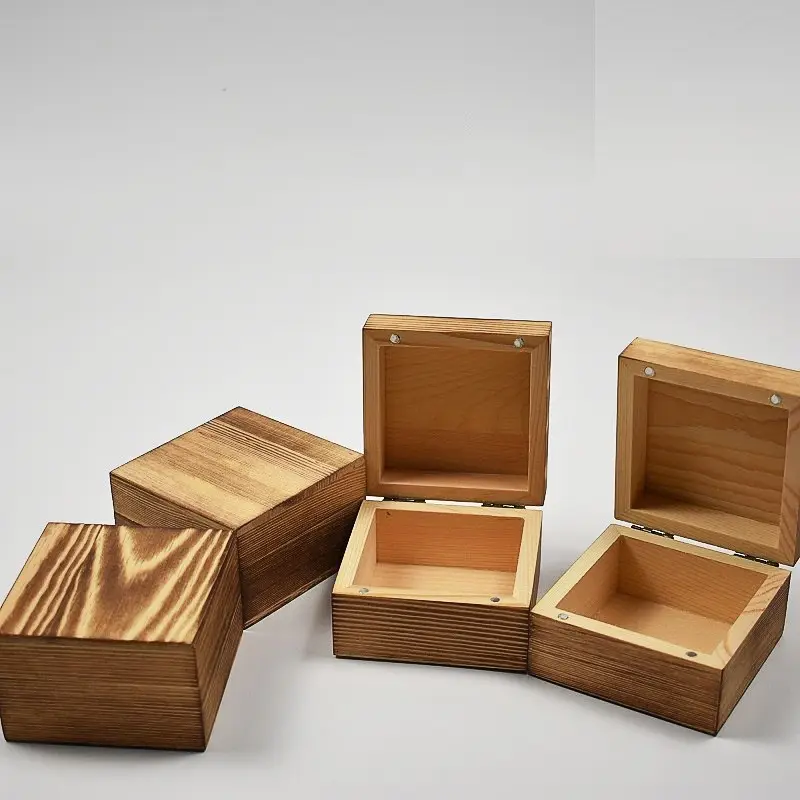 Boîte cadeau en bois torsadé artisanat en bois Mini coffre au trésor