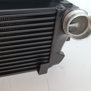 525d/530d/740d F07/10/11/01/02 N57 步进式堆芯中冷器