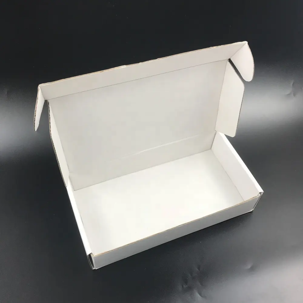Индивидуальный размер OEM дизайн печатные матовые гофрированные почтовые коробки самолёт картонная коробка для одежды