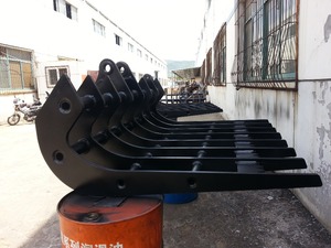 定制挖掘机附件倾斜地根耙 - Product Image 4