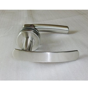 Tay Nắm Cửa Bằng Thép Không Gỉ Màu Trơn Phổ Biến Với Chất Lượng Cao LH2051 - Product Image 3