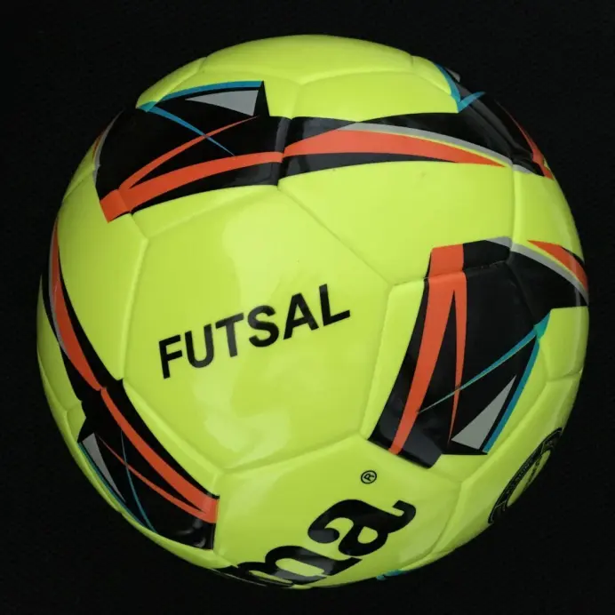Pelota de futsal Melhor qualidade 4 térmica bonded TPU interior tamanho da bola de futebol tamanho oficial e peso da bola de Futsal