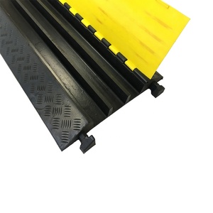 Flexible Rubbers <strong>Speed</strong> <strong>Bumps</strong> <strong>3</strong> Channel Wire Size 70*65mm Cable Protector for Roadway Safety - Product Image 6