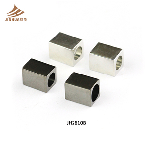 电镀深色枪五金件端绳扣，带拉绳绳端 - Product Image 1