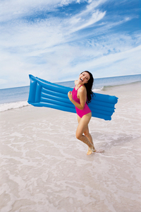 Bestway 44007 Summer Essential Floating Pool <strong>Mat</strong> with Pillow 1.83m X 69cm X 15 cm - Product Image 4