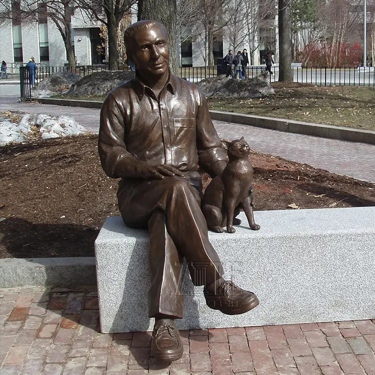 Garden Outdoor Life Size Bronze Sitting Man Sculpture With Cat Statue