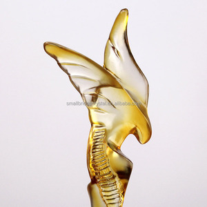 Wholesale New Design Customized Beautiful Eagle Liuli K9 Crystal Trophy and Souvenir <strong>Award</strong> - Product Image 2