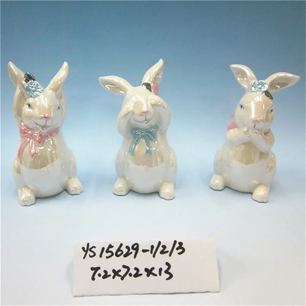 In Porcellana bianca di Ceramica Su Ordinazione Coniglio Figurine con Cute Espressione