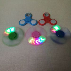 2021 thiết kế mới hiển thị lập trình tin nhắn LED tay Fidget Spinner - Product Image 3
